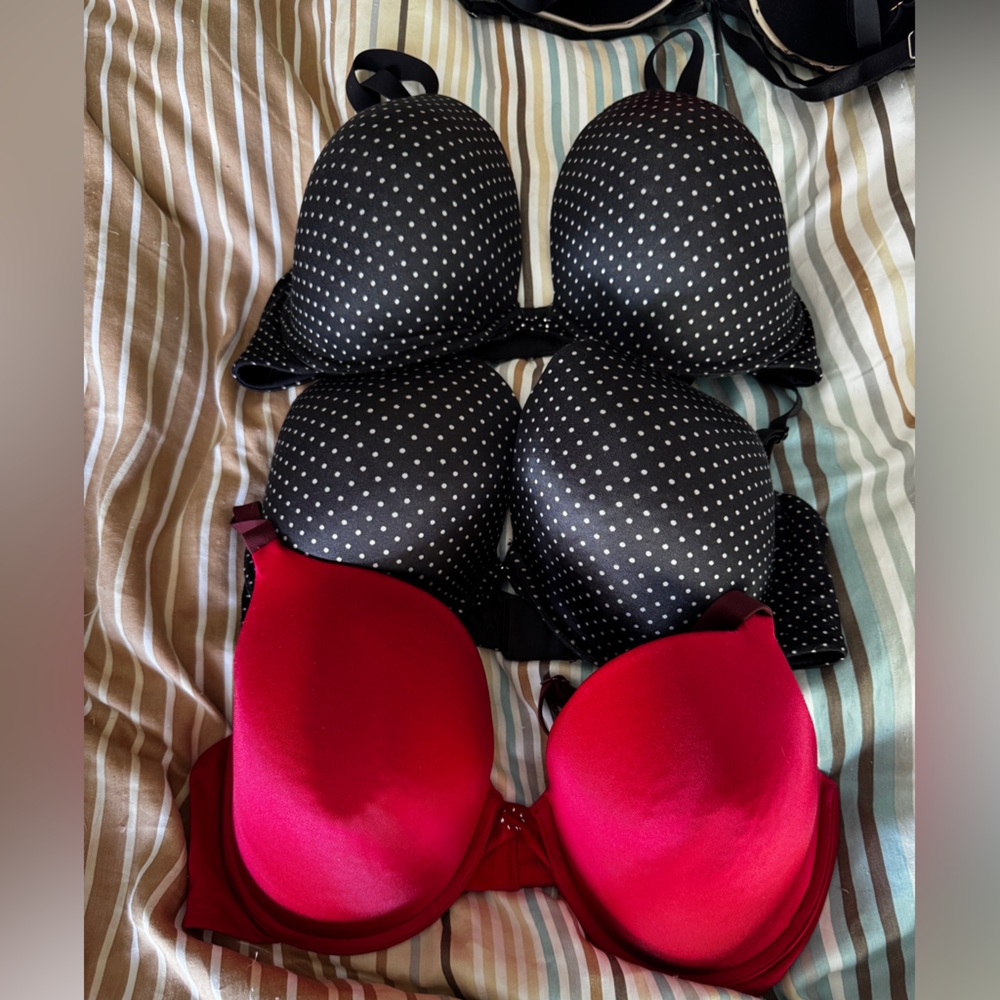 Three 3 Maidenform Bras